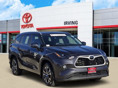 2024 Toyota Highlander - Photo 2