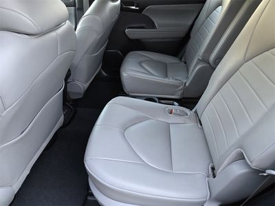 2024 Toyota Highlander - Photo 20