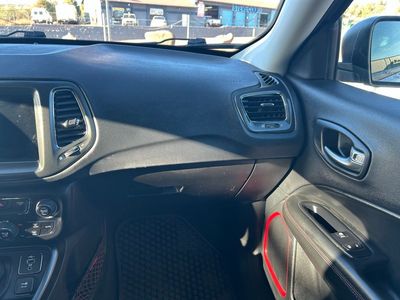2020 Jeep Compass - Photo 13