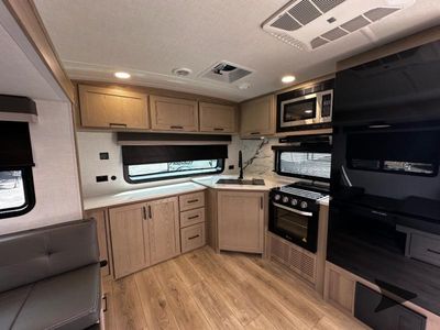 2026 Forest River RV Flagstaff Super Lite - Photo 13