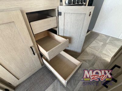 2023 Forest River RV Salem - Photo 24