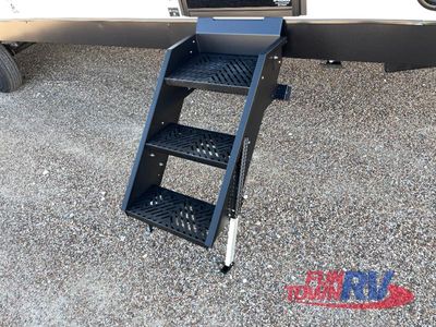 2026 Venture RV Stratus — photo 10 view