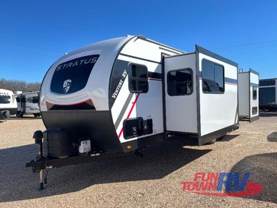2026 Venture RV Stratus — rear three-quarter view