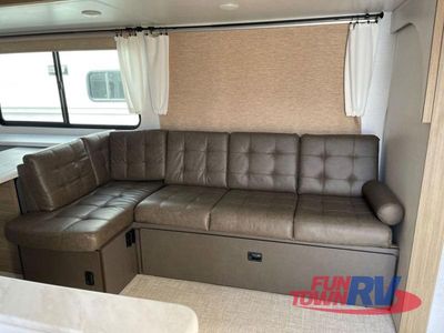 2025 Forest River RV Wildwood - Photo 18
