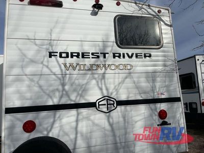 2025 Forest River RV Wildwood - Photo 8