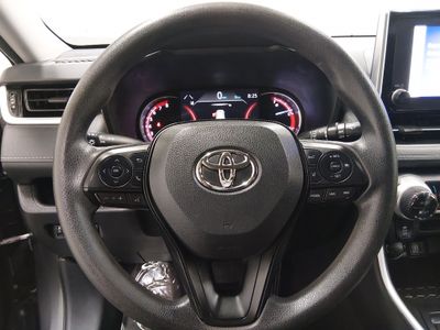 2024 Toyota RAV4 - Photo 12