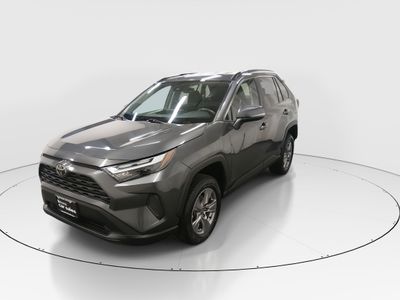 2024 Toyota RAV4 - Photo 3