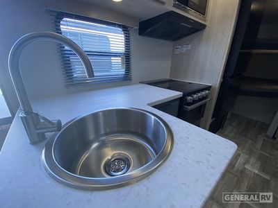 2025 Prime Time RV Tracer LE - Photo 11