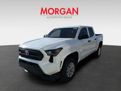 2025 Toyota Tacoma — photo 8 view