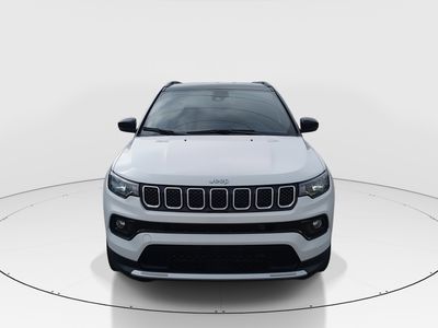 2024 Jeep Compass - Photo 2
