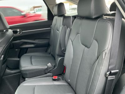 2026 Kia Sorento — photo 12 view