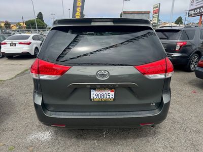 2012 Toyota Sienna - Photo 4