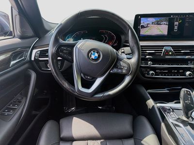 2022 BMW 5 Series - Photo 20