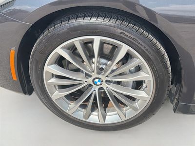 2022 BMW 5 Series - Photo 36