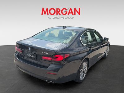 2022 BMW 5 Series - Photo 6