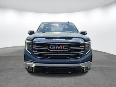 2024 GMC Sierra 1500 - Photo 2
