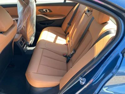 2026 BMW 3 Series — photo 7 view