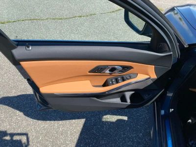 2026 BMW 3 Series — photo 12 view