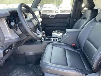 2026 Ford Bronco — photo 13 view