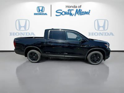 2026 Honda Ridgeline — photo 8 view