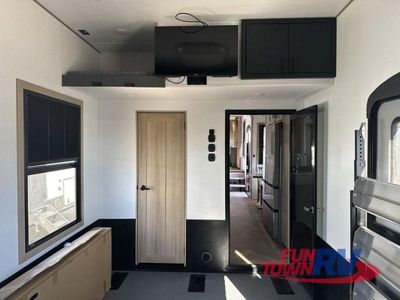 2026 Keystone RV Raptor - Photo 35