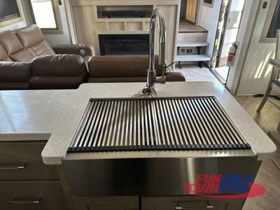 2026 Keystone RV Raptor - Photo 19