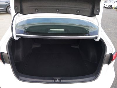 2024 Toyota Corolla — photo 11 view