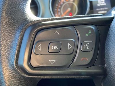 2021 Jeep Gladiator - Photo 19
