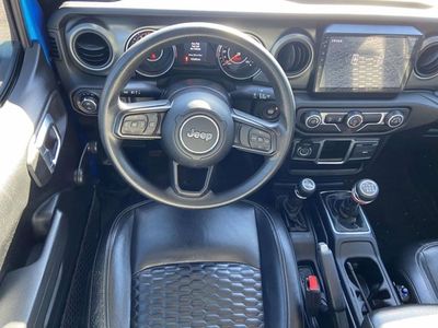 2021 Jeep Gladiator - Photo 13