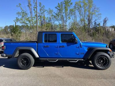 2021 Jeep Gladiator - Photo 3