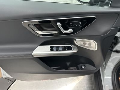 2026 Mercedes-Benz GLC - Photo 11
