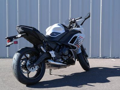 2026 Kawasaki Ninja 650 ABS - Photo 5