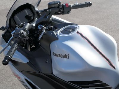 2026 Kawasaki Ninja 650 ABS - Photo 14