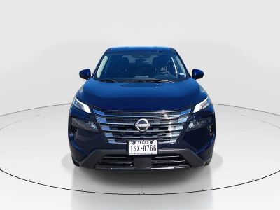 2024 Nissan Rogue - Photo 2