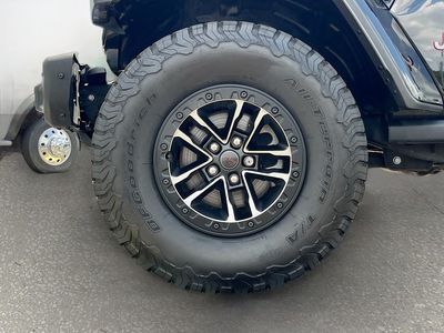 2025 Jeep Wrangler - Photo 29