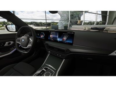 2026 BMW 3 Series - Photo 14