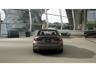 2026 BMW 3 Series - Photo 5