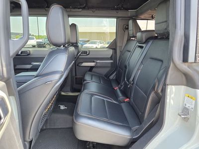 2021 Ford Bronco - Photo 16