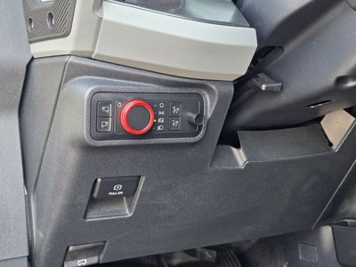 2021 Ford Bronco - Photo 18