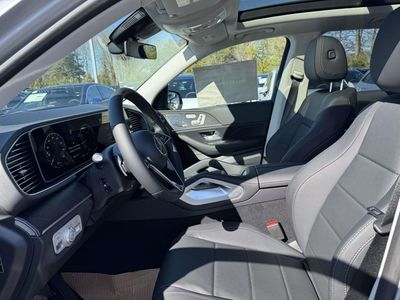 2026 Mercedes-Benz GLE — interior view