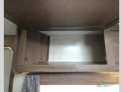 2019 Forest River Cherokee Grey Wolf — photo 29 view