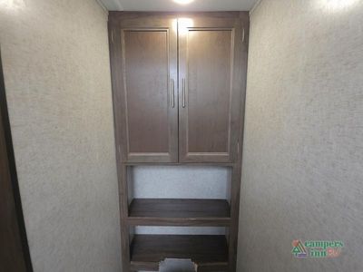 2019 Forest River Cherokee Grey Wolf — photo 50 view