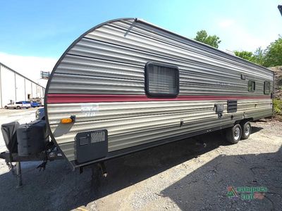 2019 Forest River Cherokee Grey Wolf — interior view