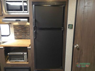 2019 Forest River Cherokee Grey Wolf — photo 25 view
