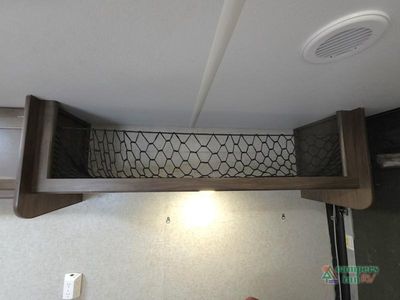 2019 Forest River Cherokee Grey Wolf — photo 31 view