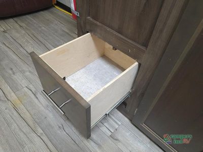 2019 Forest River Cherokee Grey Wolf — photo 18 view