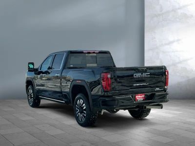 2026 GMC Sierra 2500HD - Photo 4
