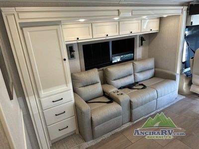 2026 Tiffin Motorhomes Byway - Photo 10