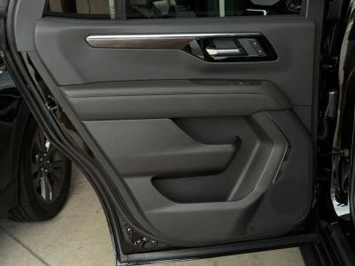 2026 Chevrolet Tahoe - Photo 16