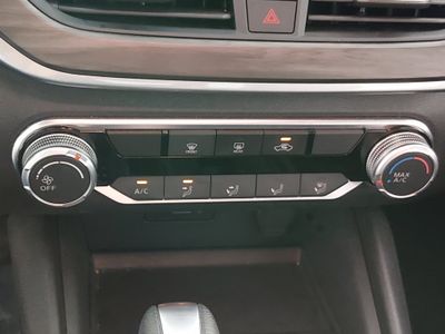 2025 Nissan Altima — photo 18 view